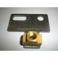 Westerbeke, Bracket, oil pressure sndr & sw, 032480