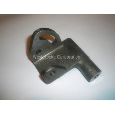 Westerbeke, Bracket, idler pulley 5.0 bcd, 038070