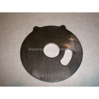 Westerbeke, Spacer, oil cooler, 045677